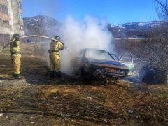 Полыхал ВАЗ в Видяево