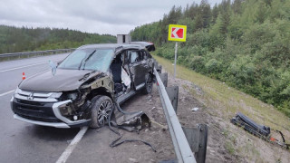 Погиб водитель иномарки в лобовой аварии на "ленинградке"