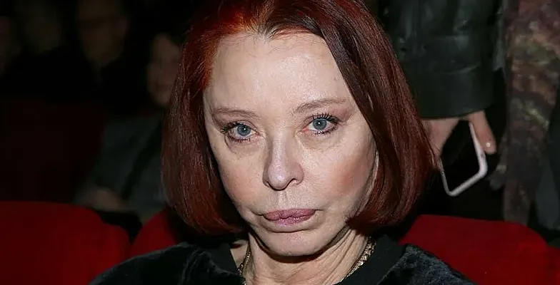 Қиянат пен бұрмалауды көрсететін BDSM порносы Warner Bros. фильмдері