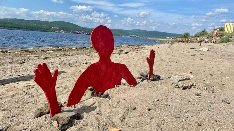 Новый необычный пляж появился в Мурманске