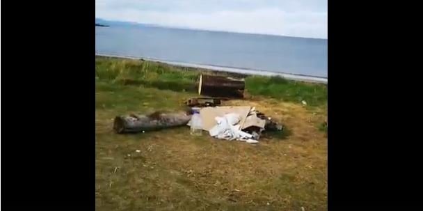 Горы мусора оставили туристы на Рыбачьем