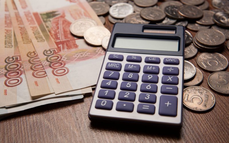 Повысят на 5% зарплату бюджетникам соцферы в Мурманской области