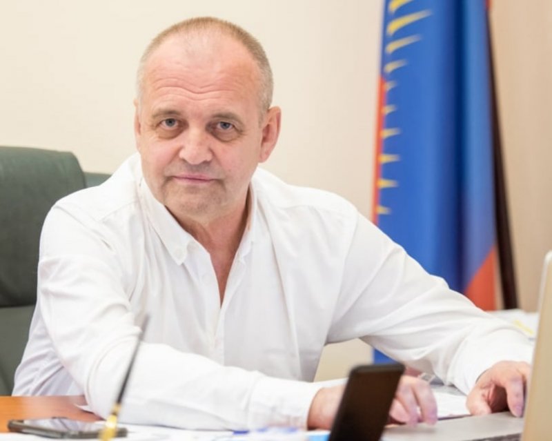 Экс-глава Мурманска Андрей Сысоев прокомментировал свое решение об отставке Экс-глава Мурманска Андрей Сысоев прокомментировал свое решение об отставке