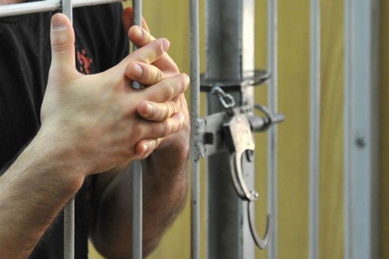 15 лет колонии: расфасовал героин в чайные пакетики житель Мурманска