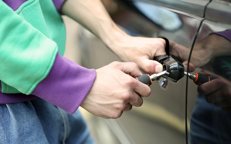 Угнал автомобиль «покататься» у подруги в Шонгуе