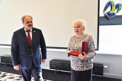 В Мурманске чествовали почетных граждан города-героя В Мурманске чествовали почетных граждан города-героя