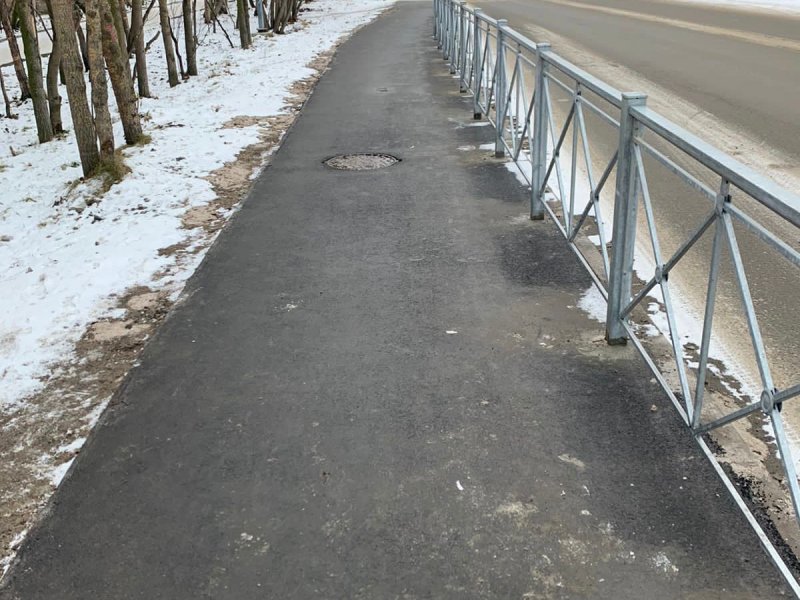 Недостающие тротуары уложили в Коле