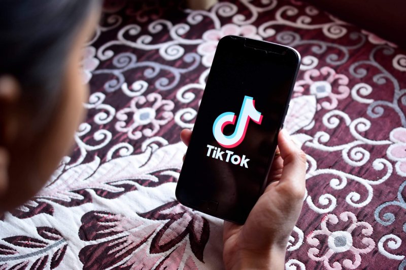 Молодая мама из Мурманска стала звездой TikTok Молодая мама из Мурманска стала звездой TikTok