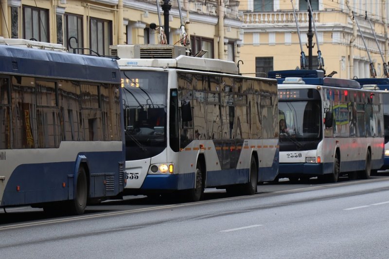 Троллейбус познакомит с миром искусства в Мурманске