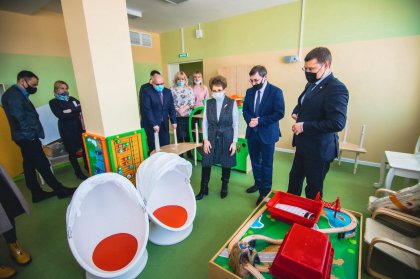 «Уже в мае здесь будут проведены ознакомительные мероприятия для родителей, где они смогут оценить созданные для детей условия», - отметил Юрий Сердечкин. «Уже в мае здесь будут проведены ознакомительные мероприятия для родителей, где они смогут оценить созданные для детей условия», - отметил Юрий Сердечкин.