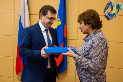 «В нашем городе, только по официальной статистике, закаливанием в холодной воде занимаются более 300 человек», - отметил Игорь Морарь.