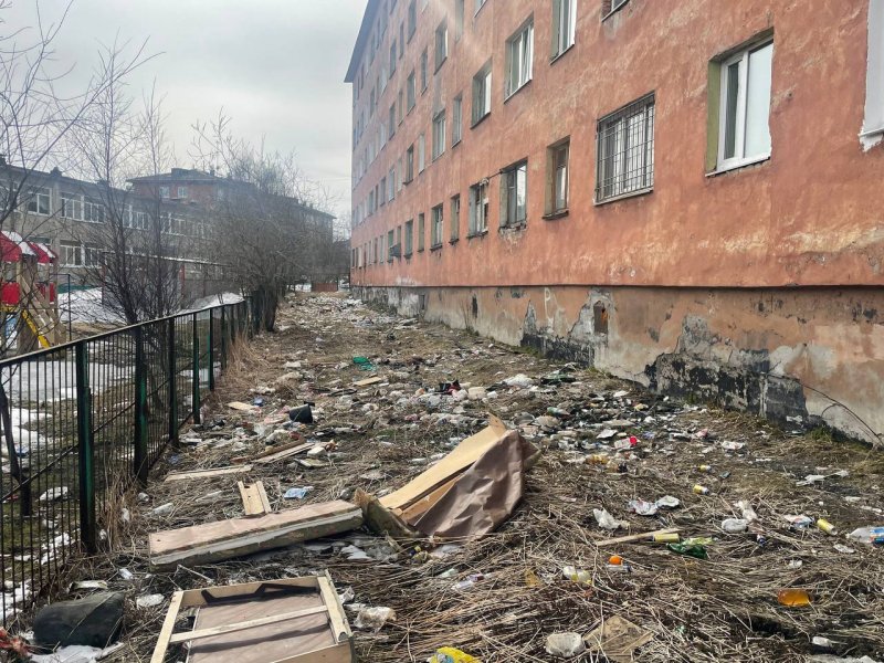Опозорились в соцсетях нечистоплотные мурманчане с улицы Свердлова Опозорились в соцсетях нечистоплотные мурманчане с улицы Свердлова
