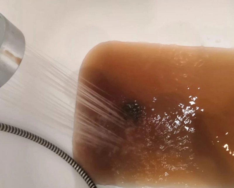 Из-за грязной воды в Мурманске будут промывать трубы Из-за грязной воды в Мурманске будут промывать трубы