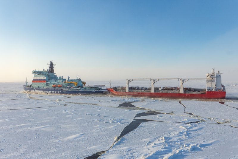 Устойчивое ледообразование ожидается на неделю раньше в восточном районе Севморпути