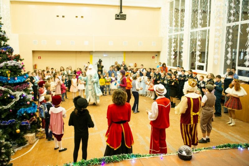 2800 мурманских детей посетят городские новогодние елки