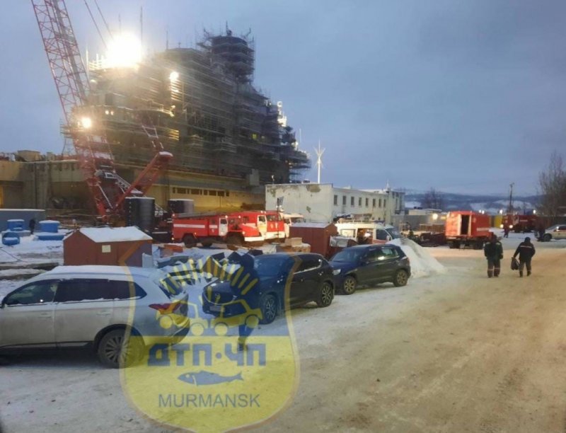 Задымление ликвидировали на авианесущем крейсере «Адмирал Кузнецов» в Мурманске