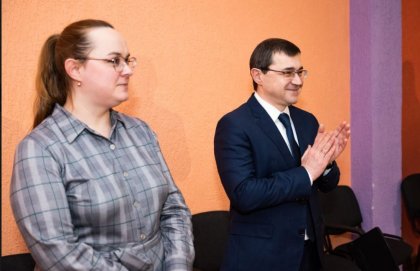 Игорь Морарь: «За время зимней оздоровительной кампании в детских лагерях областного центра отдохнут более тысячи юных мурманчан» Игорь Морарь: «За время зимней оздоровительной кампании в детских лагерях областного центра отдохнут более тысячи юных мурманчан»