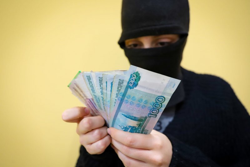 Мурманчанин в гостях обокрал друга Мурманчанин в гостях обокрал друга