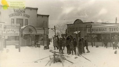 48 лет назад городок Доусон построили в Кировске 48 лет назад городок Доусон построили в Кировске