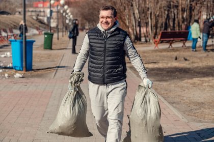 Спасибо всем, кто присоединился сегодня – вместе мы сделаем Мурманск чище и уютнее», - отметил глава города Мурманска Игорь Морарь Спасибо всем, кто присоединился сегодня – вместе мы сделаем Мурманск чище и уютнее», - отметил глава города Мурманска Игорь Морарь