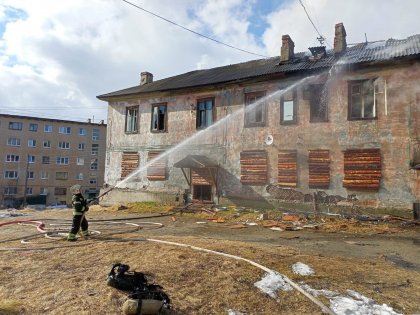 Горели крыши домов в Заозерске и Кандалакше Горели крыши домов в Заозерске и Кандалакше