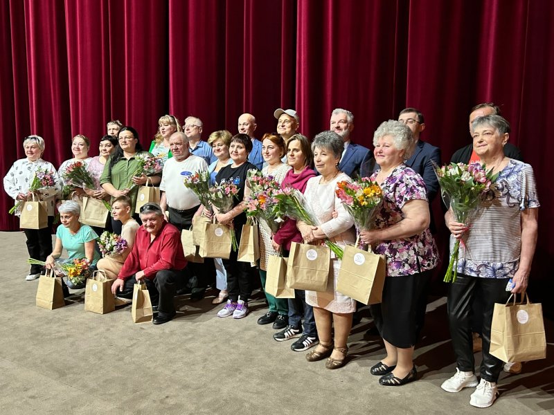 50 - кинотеатру «Мурманск» 