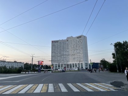 30 мурманчан решали судьбу площади Пять углов 30 мурманчан решали судьбу площади Пять углов