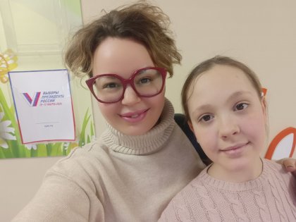 На выборы с семьей – почему важно приучать к голосованию с детства