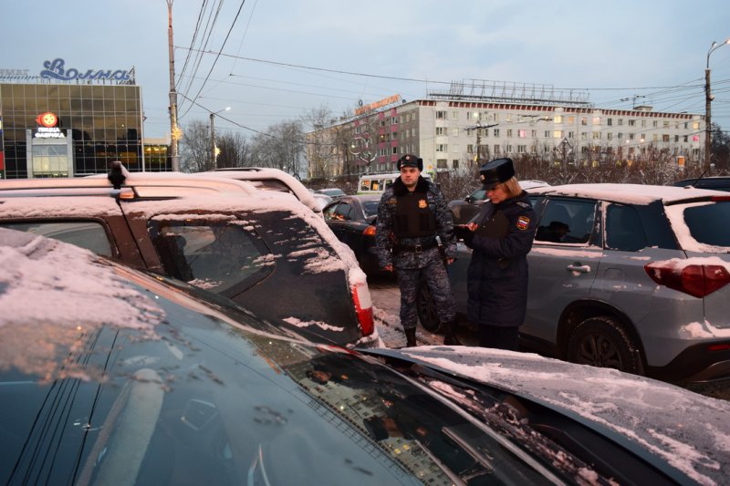 Не хотел отдавать 3 млн бывшей жене и чуть не лишился трех машин северянин