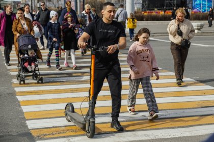 Электросамокаты заставят ставить на учет 