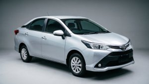 Toyota Veloz: не громоздкая, но вместительная — идеальный вариант для семьи
