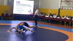 «Стенка на стенку» у Чёрного моря: борцы из Мурманской области впервые взяли «серебро» всероссийского турнира