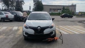 В Апатитах шестилетний велосипедист попал под колеса «Рено» на пешеходном переходе