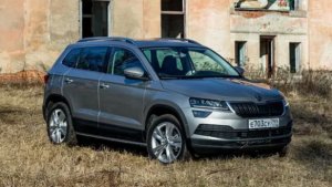 Стоит ли заказывать Skoda Karoq из Китая — 1,7 млн рублей за удлиненную базу: забудьте про Geely и Belgee