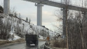 В Кольском округе у преступников-бизнесменов конфисковали грузовики