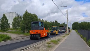От Североморска до Ковдора: в Мурманской области обновляют асфальт и обустраивают тротуары