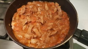 Тает во рту: мясо в фантастической подливке — вы полюбите навсегда