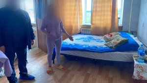 «Била три месяца»: в Североморске суд отправил в колонию мать, истязавшую 4-летнюю дочку