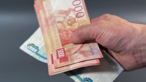 «Сам виноват»: в Апатитах суд заставил мужчину выплатить 600 тысяч за взятый ворами кредит