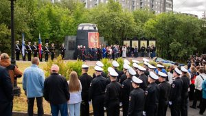 «Надежда сменилась страшным известием»: в Мурманске почтили память экипажа атомной подлодки «Курск»