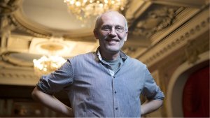 От съемных углов до элитного дома — Александр Гордон построил дом мечты: мэтр телевидения избегает стереотипов