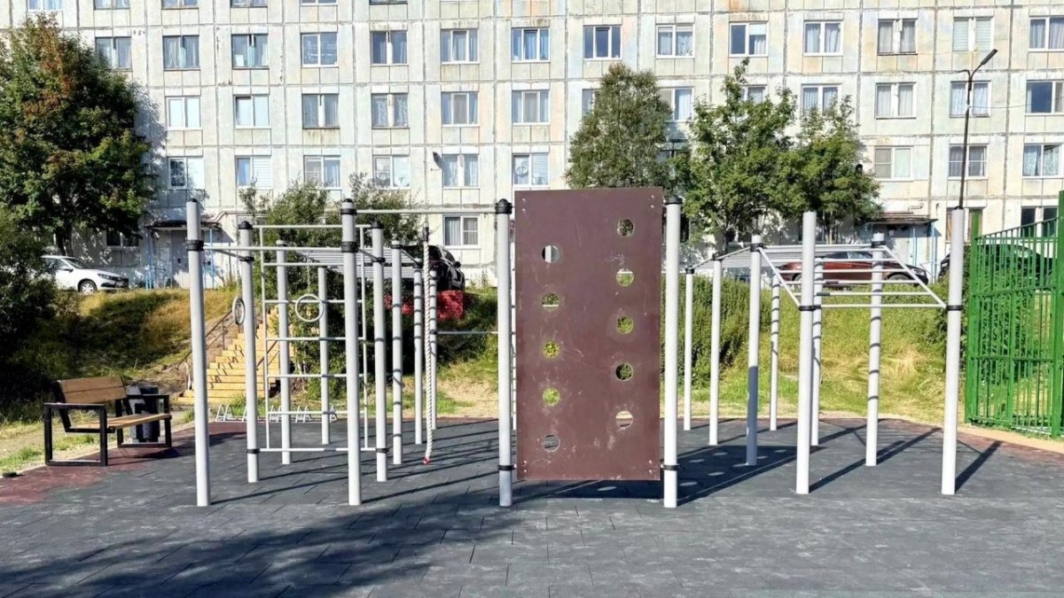 Детская площадка в Североморске