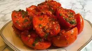 Острая закуска — готовим помидоры по-корейски: забудьте про обычные маринады