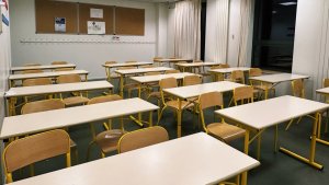 Откажитесь от кружков и обнимайте ребёнка: мурманский врач рассказал, как помочь школьникам войти в учебный ритм