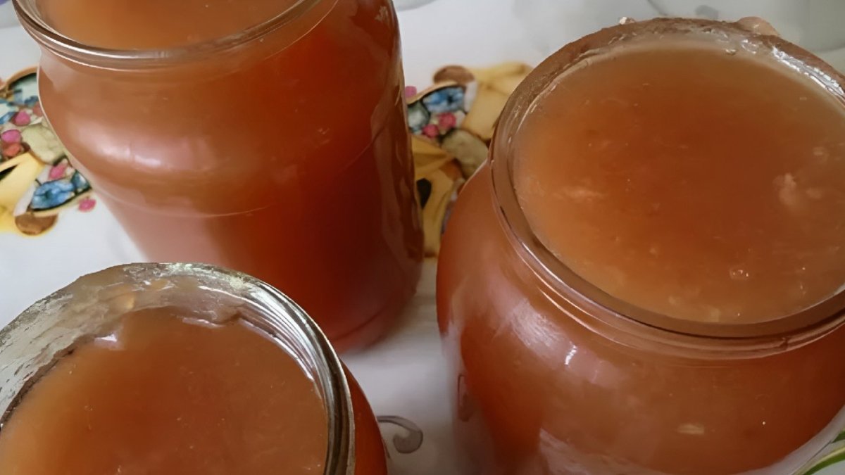 банки с повидлом
