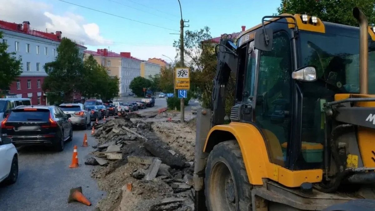 Ремонт дороги в Мурманске