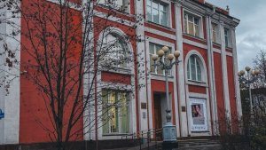 «От наскальных рисунков до авангарда»: мурманчан зовут пройти путь искусства длиной в тысячи лет