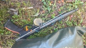 В Заозерске у браконьера конфисковали ружье за подводную охоту на семгу