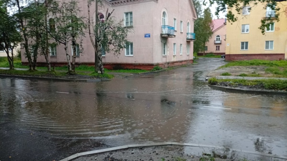 Затопленный участок новой дороги