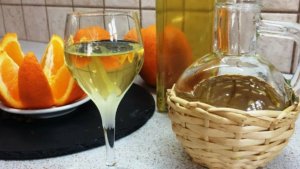 Домашний грушевый ликёр: элитное угощение для праздников, которое готовится за 5 минут
